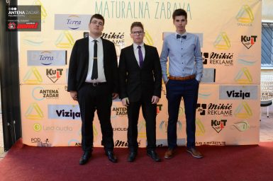 Klasicna i graficka (82 of 205)