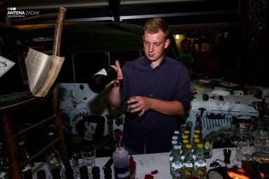 Hendricks spektakl u Kultu i Dispetu (1 of 25)