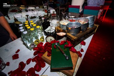 Hendricks spektakl u Kultu i Dispetu (9 of 25)