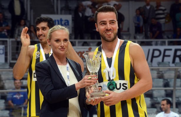 ZDENKA ZRILIC I MAHMUTOGLU