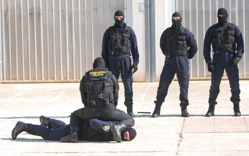 policija-18