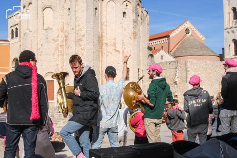 ulicama moga grada-19