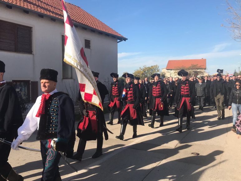 Kolona sjecanja u Skabrnji 2017 25