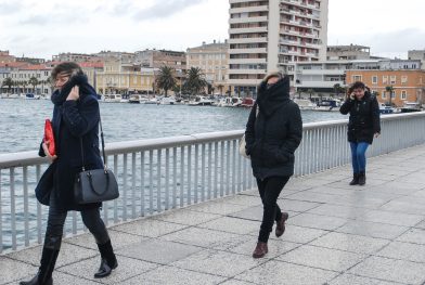 jugo,olujni vjetar,zima,hladnoca