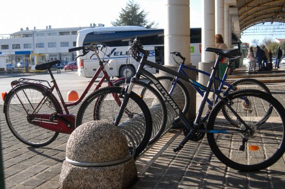 autobusni kolodvor,bicikli