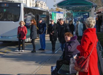autobusni kolodvor,putnici