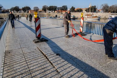 most,podignute ploče-5