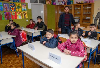 sirijci,prvi dan skole,os sime budinica-3