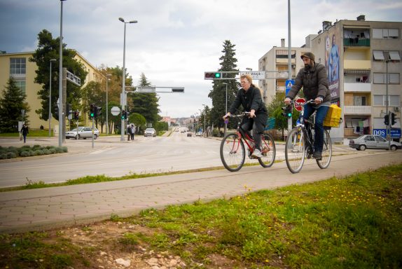 ulicama moga grada-13