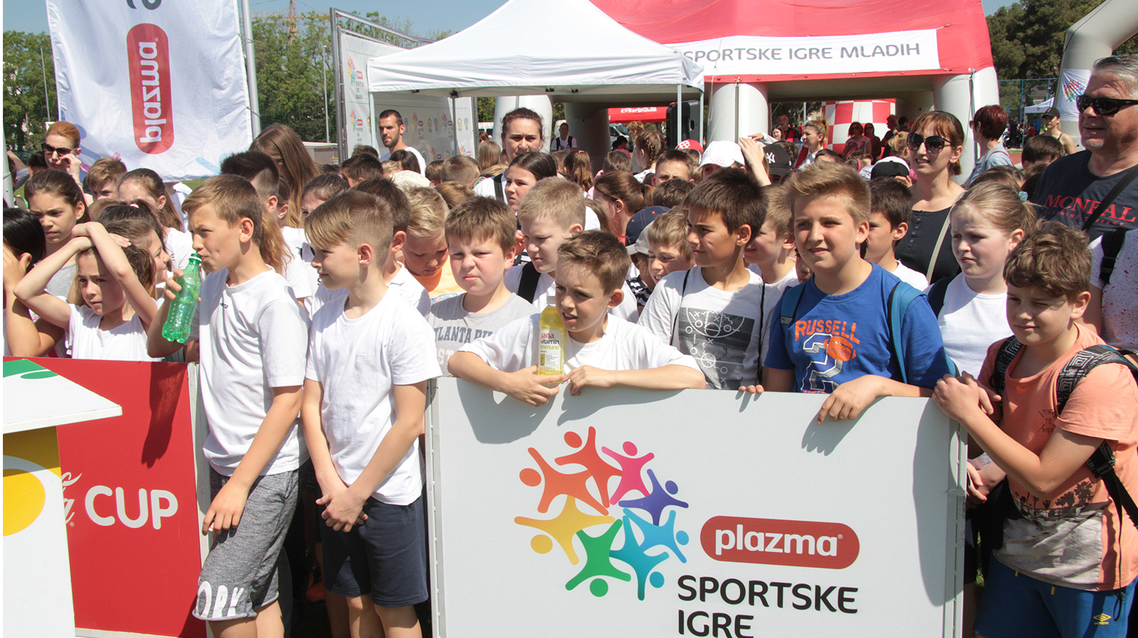 Potpuno besplatno online lezbijsko druženje