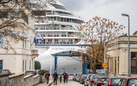 ulicama moga grada-12,kruzer,viking star,carina