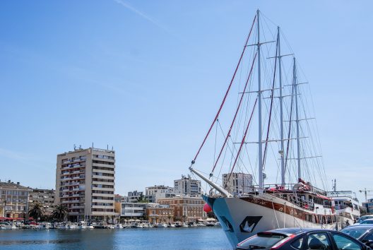 ulicama moga grada-19,jedrenjak