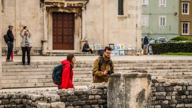 ulicama moga grada-4,forum,slikanje,turisti