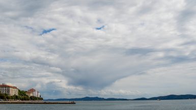 ulicama moga grada-12,oblačno