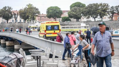 ulicama moga grada,hitna pomoć