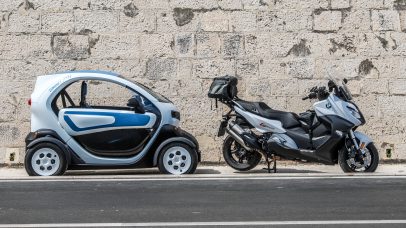 ulicama moga grada-23,motor,mali auto
