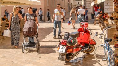 ulicama moga grada-29,vespa