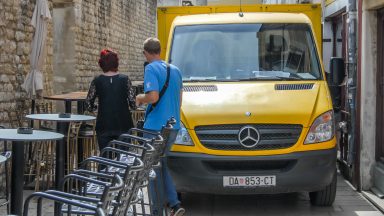 ulicama moga grada-4,roto,dostava,blokiranan ulica,kovačka ulica