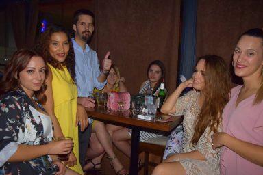 posh pub19