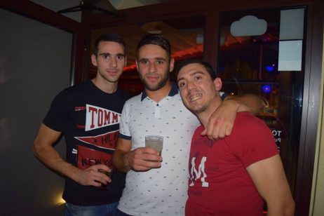 posh pub28