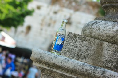 maraska, alkohol, alkoholna pica, staklena boca, pijanstvo