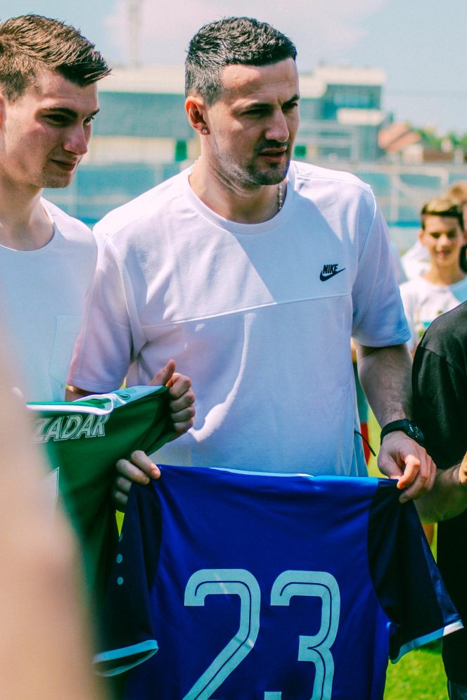 vatreni na stanovima9