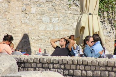 vrijeme, vremenska prognoza, suncano, toplo, jesen, hladnoca, hladno, zubato sunce, kava, uzivanje