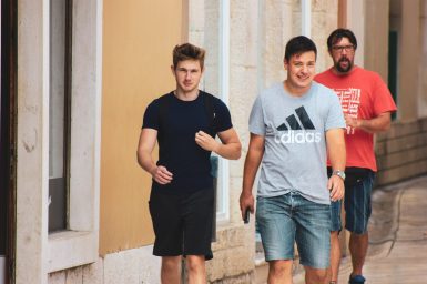 ulicama moga grada 32