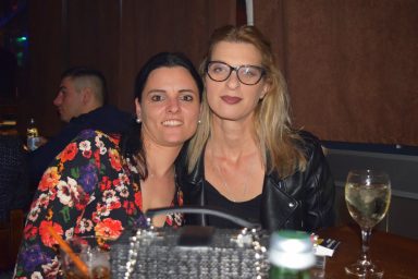 posh pub 20