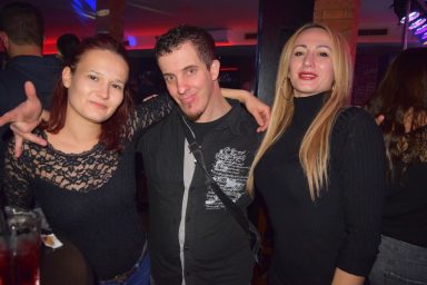 posh pub 27