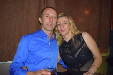 posh pub 28
