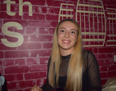 posh pub 9