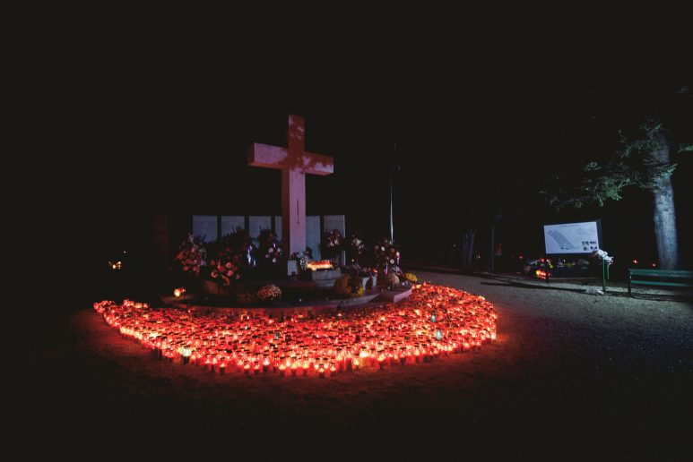 svi sveti na groblju 1