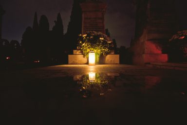 svi sveti na groblju 8