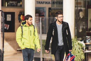 mladi, studenti, decki