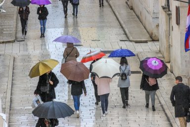 kisa, kisobran, zima, hladno, vrijeme, vremenska prognoza