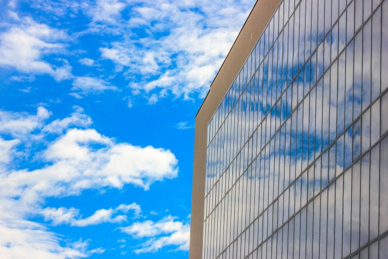 poliklinika, bolnica, vrijeme, vremenska prognoza, suncano, oblacno