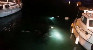 nesreca, auto u moru