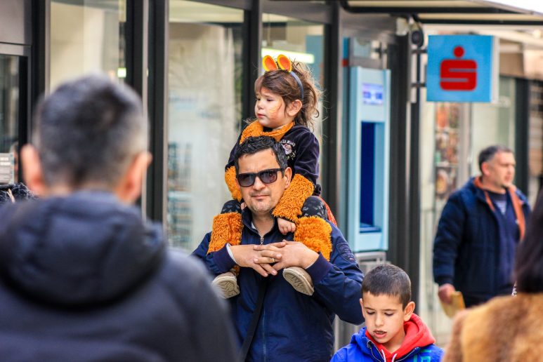 ul mog gr (12 of 32)