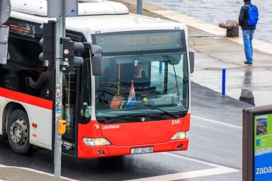 ul mog gr (19 of 22)