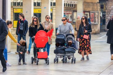 mame, djeca, bebe, beba, brak, djecja kolica, roditelj, majcinstvo