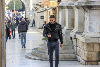 ul mog gr (25 of 35)