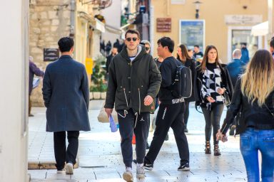 ul mog gr (35 of 35)