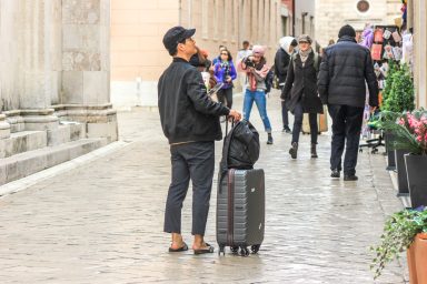 turisti, kofer, prtljaga, turizam, gosti