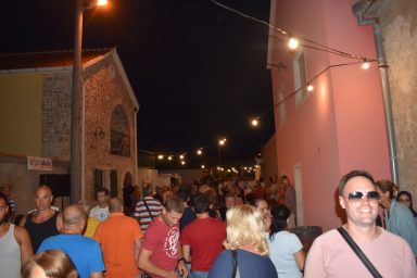 3645AF79-8129-4D8A-A8A7-25C5FE692ACA