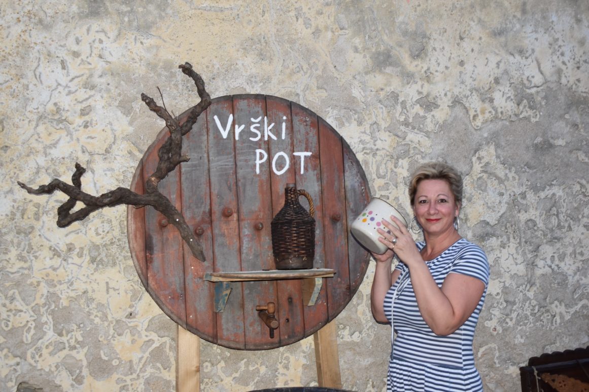 44CE63B5-2BD9-4CAD-91CE-8B334AFA0FBA