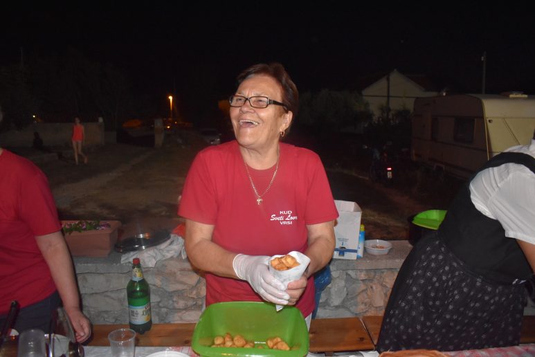 F17AC6B5-50B8-485B-AC37-E2E44FC7ED0A