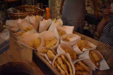 F94E72F8-F0A5-4E5A-870E-18D7EEFBEF11