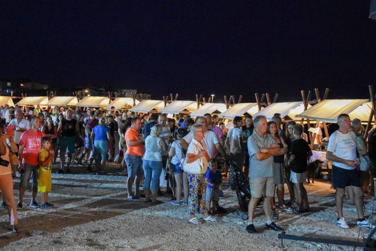 Festa od mora u Kolanu 51