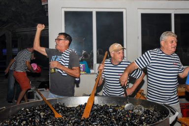 1. ribarska vecer u povljani (3 of 74)